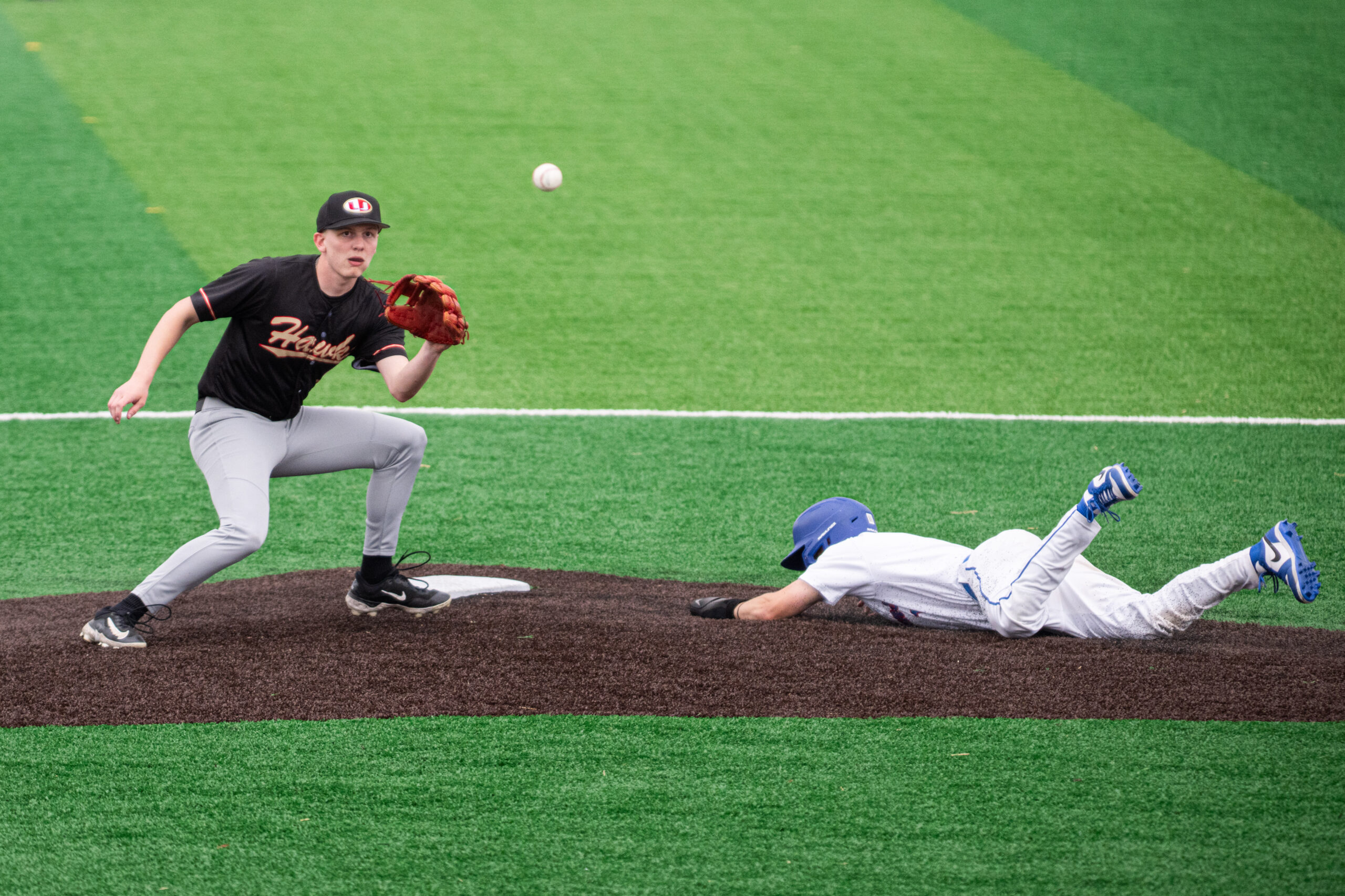 Morgantown scores in the first, last innings to best University 4-2